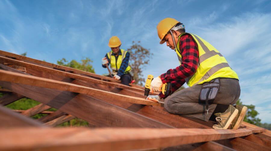 Professional Flat Roofing Installation services in Aurora, MO